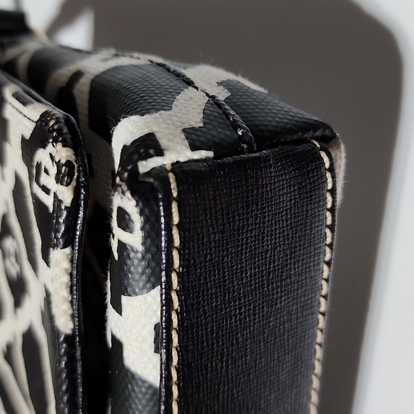 Dooney & Bourke Black White Canvas Crossbody Shoulder Bag Small - Picture 9 of 10